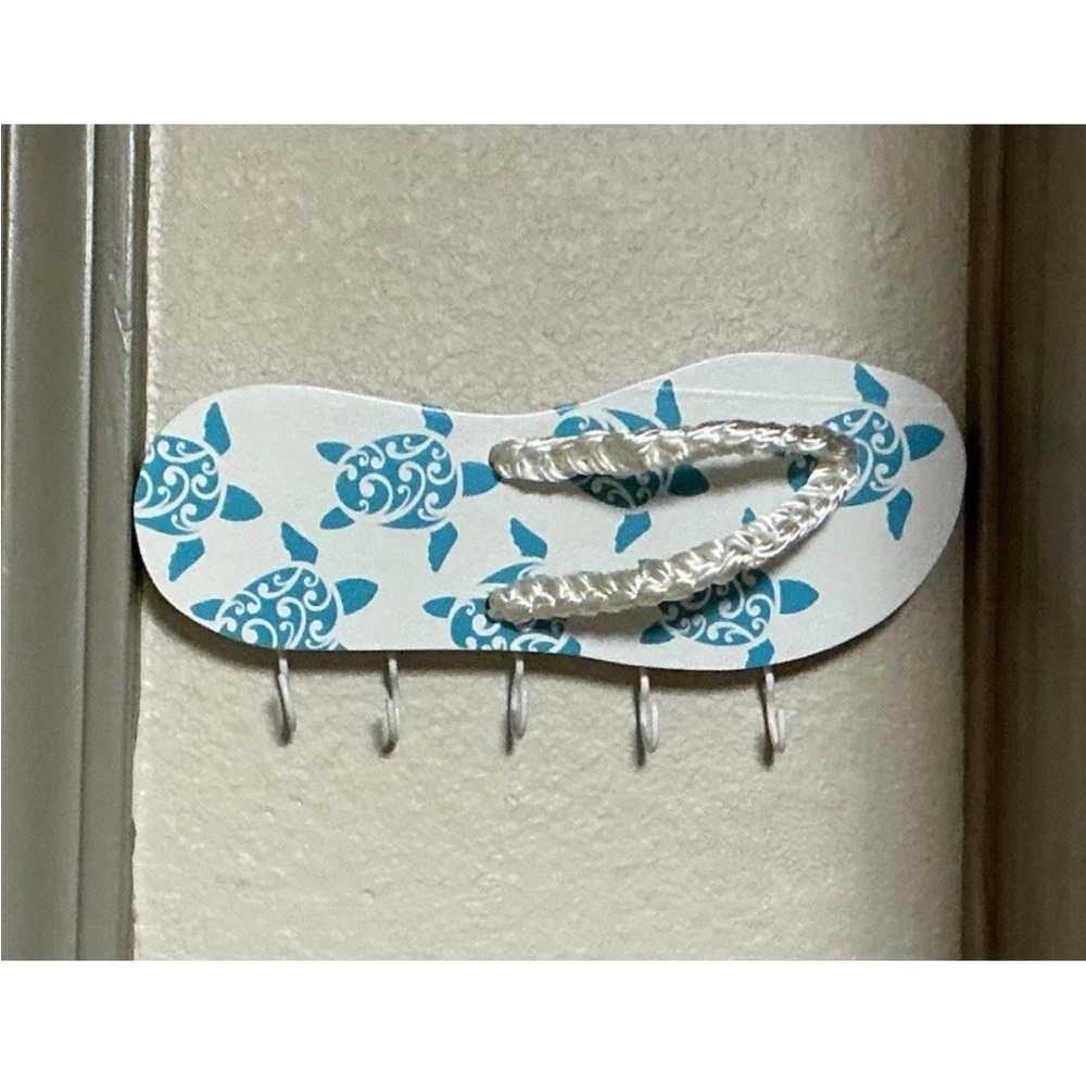 Turtle Flip Flop Wall Hook in Blue and White